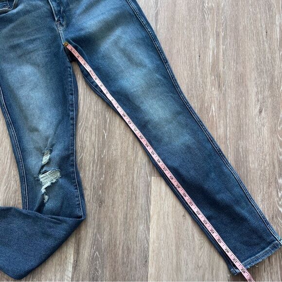 Good American good curve skinny jean w/ distressed knee Women’s Size 14 - Picture 2 of 7